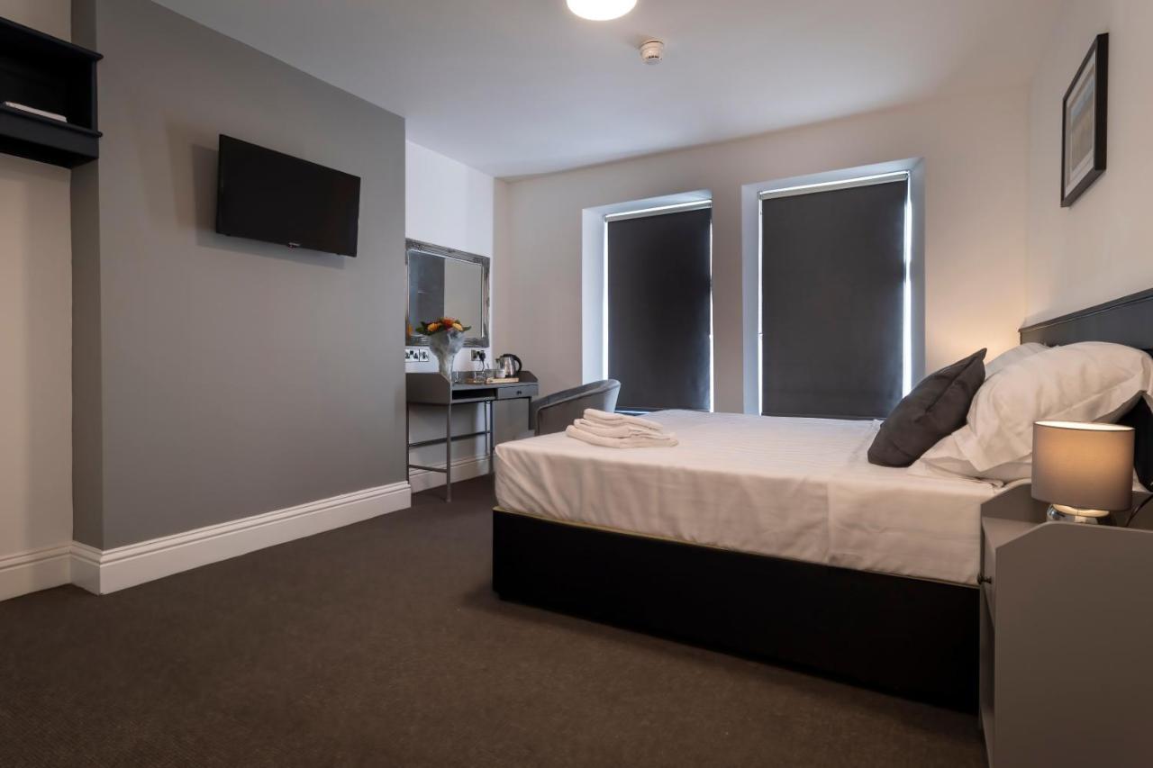 The Friendship Hotel Stocksbridge  Dış mekan fotoğraf