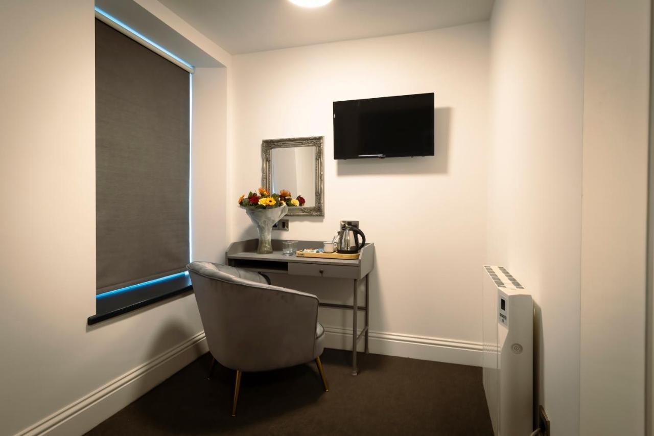 The Friendship Hotel Stocksbridge  Dış mekan fotoğraf