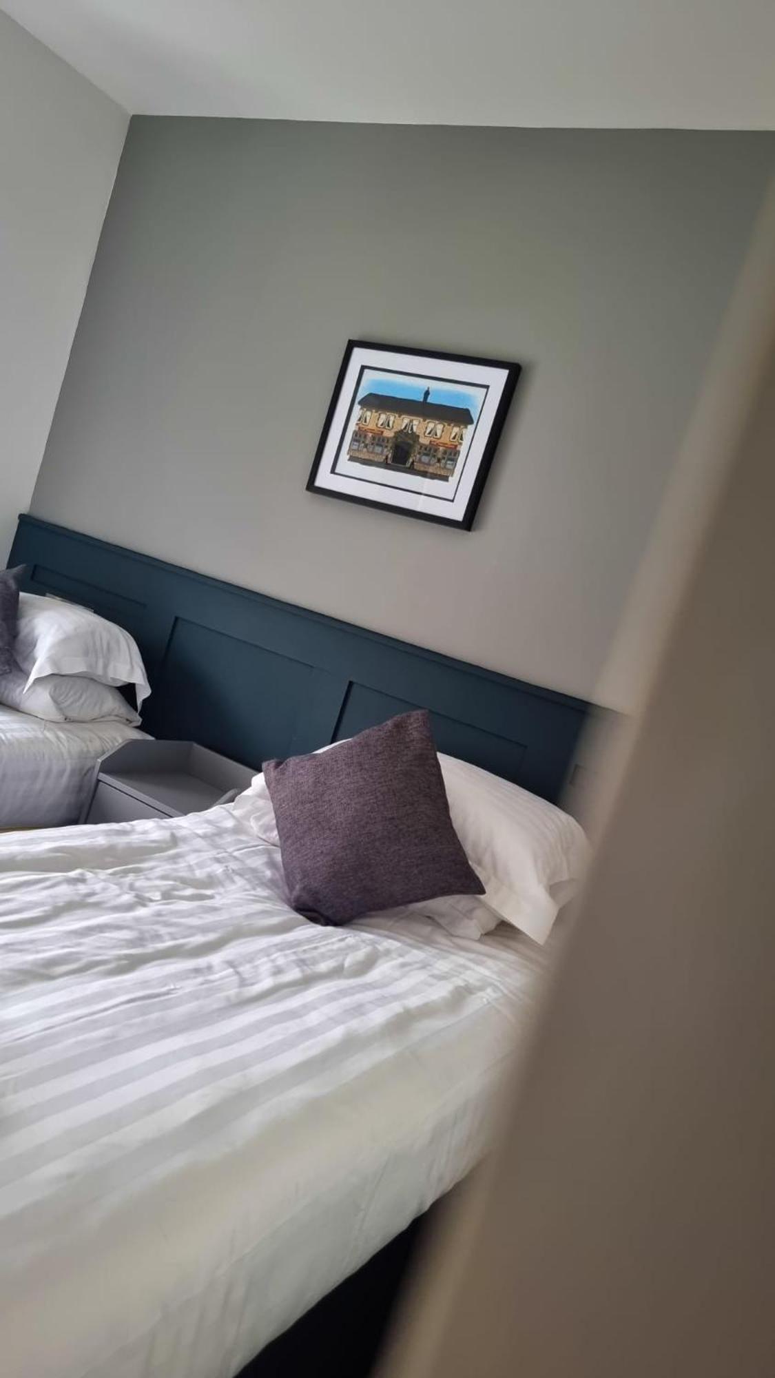 The Friendship Hotel Stocksbridge  Dış mekan fotoğraf