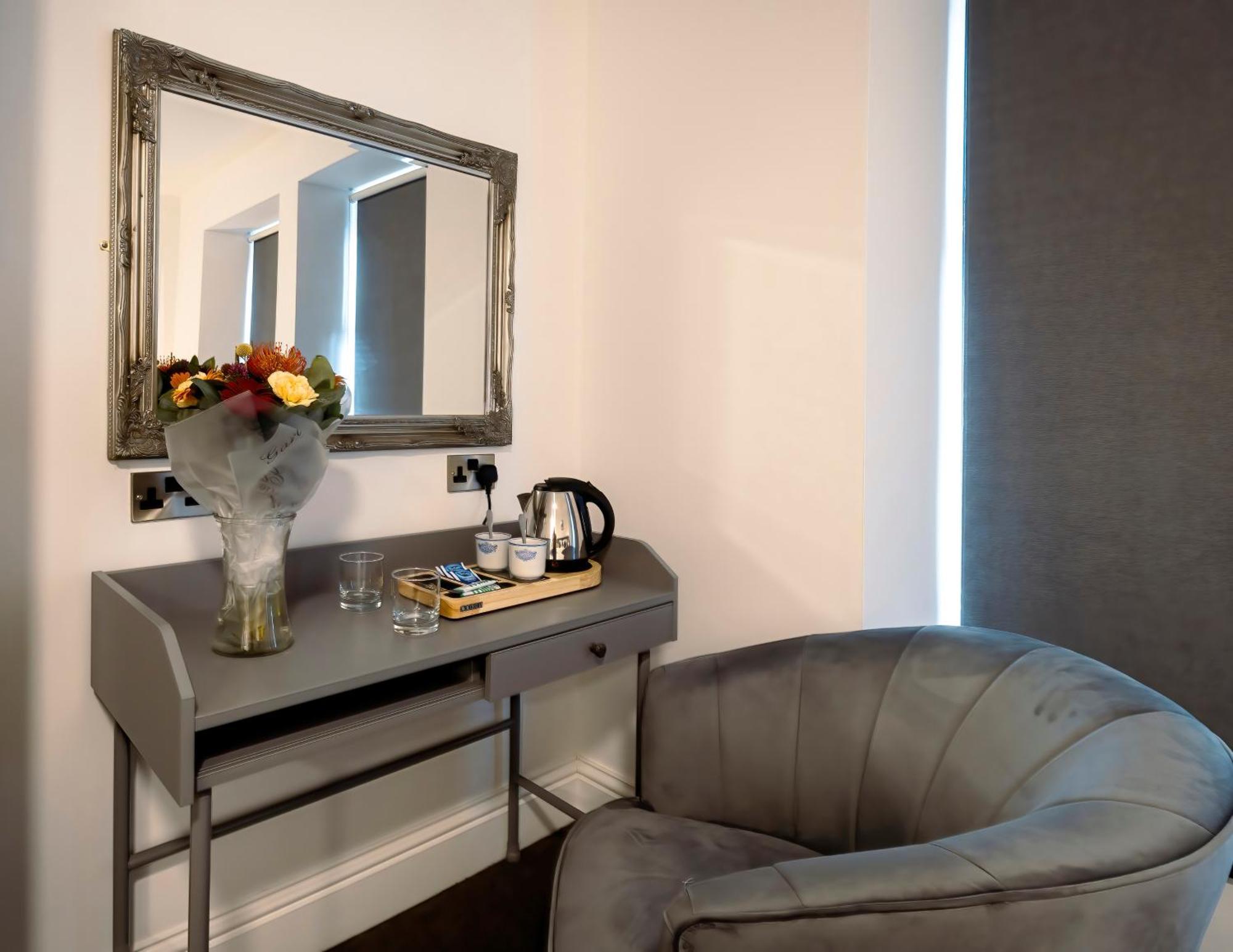 The Friendship Hotel Stocksbridge  Oda fotoğraf