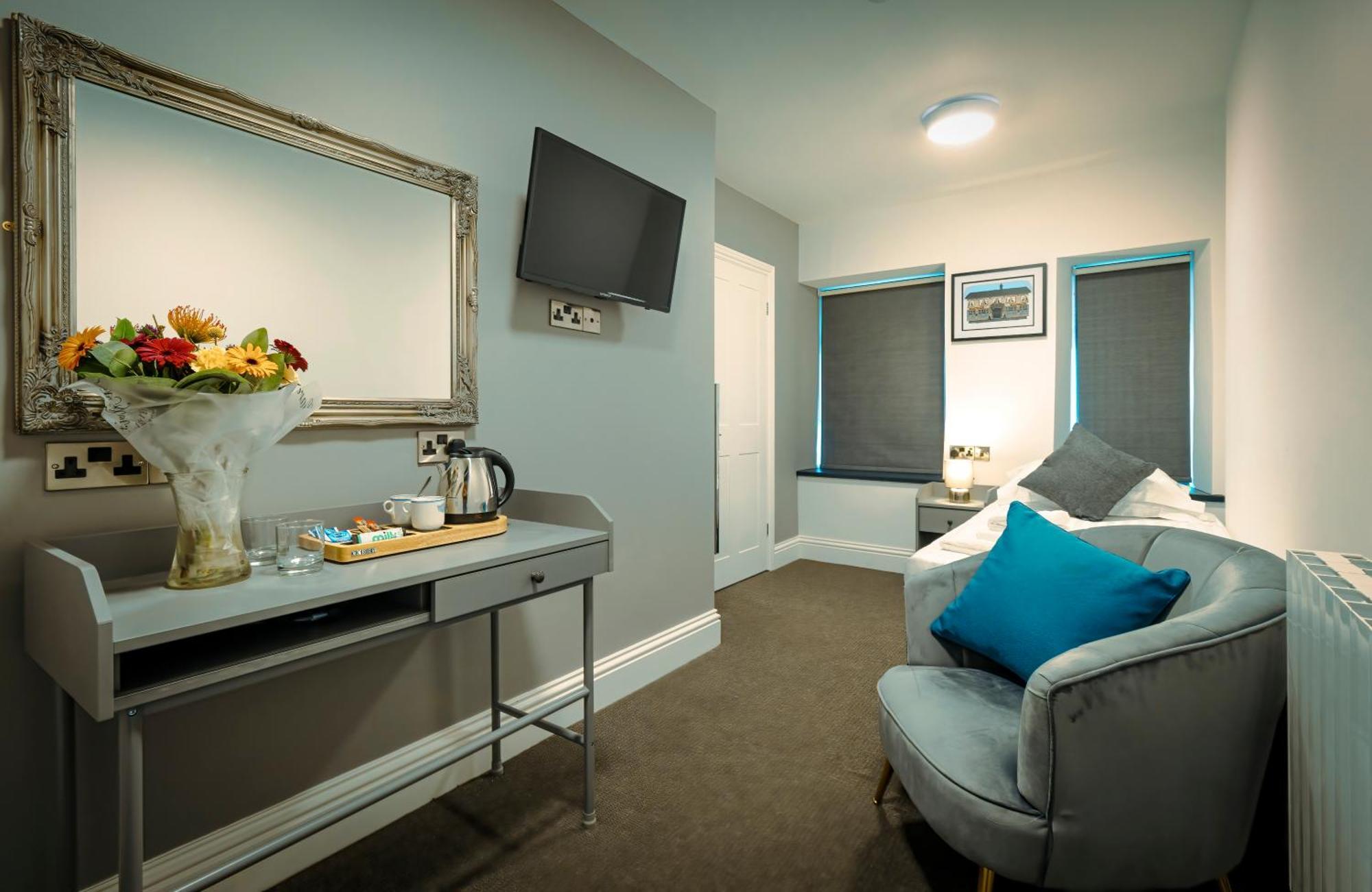 The Friendship Hotel Stocksbridge  Oda fotoğraf